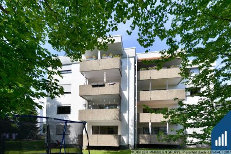 Viel, viel Platz für die ganze Familie: Helle bezugsfreie 4-Zi.-ETW, 2 Bäder, Balkon und ein Stellplatz in Obertshausen., 63179 Obertshausen, Etagenwohnung