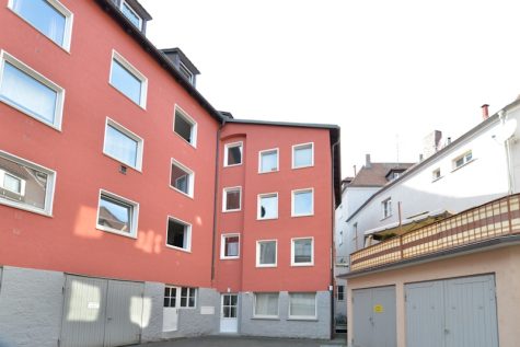 Ruhige Citylage: Helle 2-ZW bei der Alten Mainbrücke im Herzen Würzburgs., 97082 Würzburg, Erdgeschosswohnung